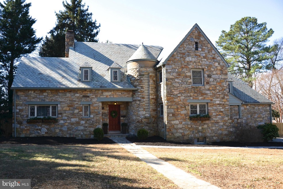 1008 Hillwood Ave, Falls Church, VA 22042 - photo 1