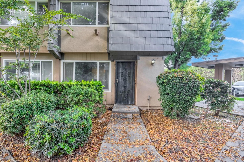 5138 E Ashlan Ave unit 101, Fresno, CA 93727 - photo 1