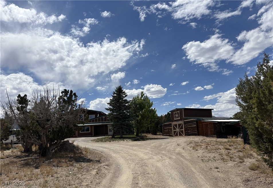 Under Contract $525,000