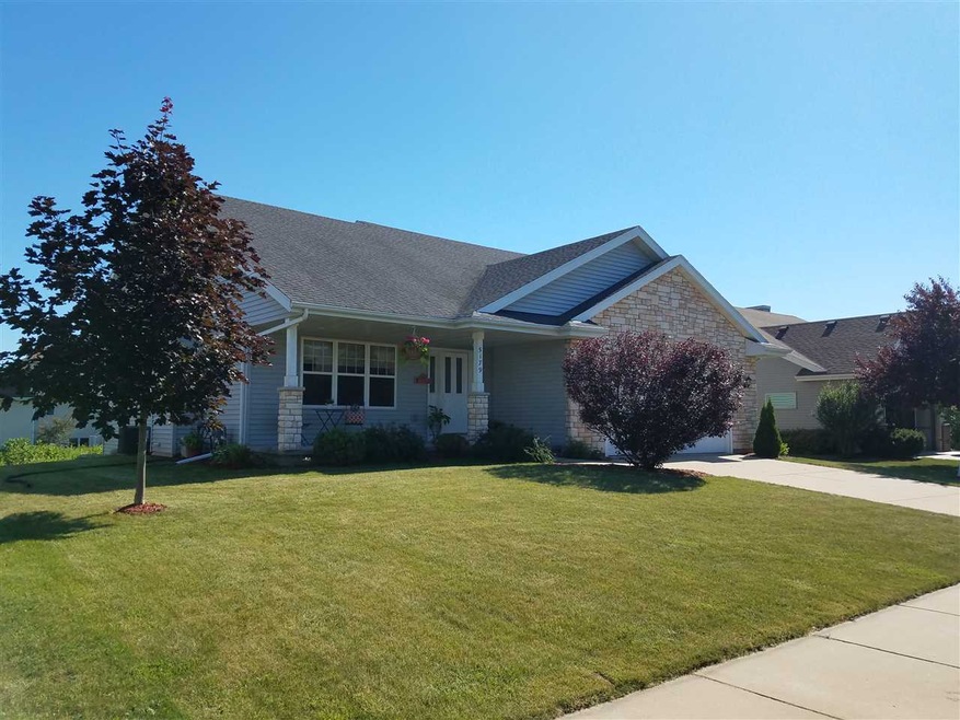 5179 Ninebark Dr, Fitchburg, WI 53711 - photo 1