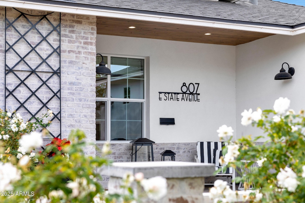 807 E State Ave, Phoenix, AZ 85020 - photo 1