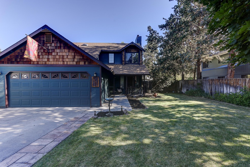 1982 NE Red Rock Lane MLS-2