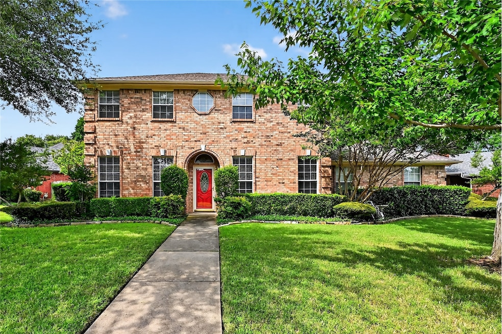 For Sale $295,000 • Co-Listing Agent
