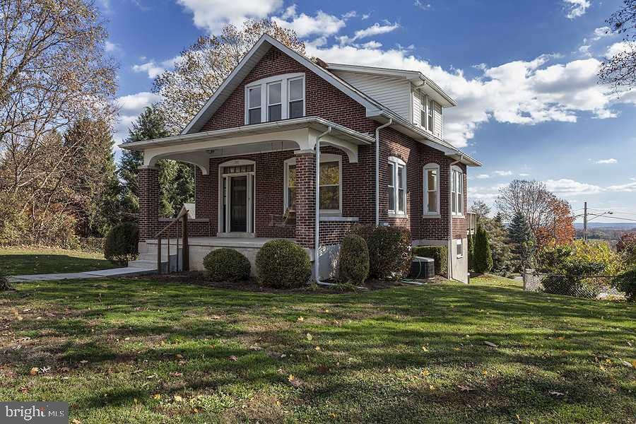 290 Old Fort Rd, Lemoyne, PA 17043 - photo 1