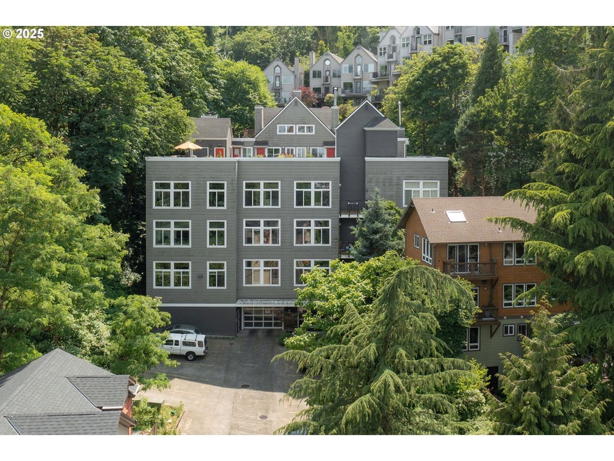 1910 SW 18th Ave unit 34, Portland, OR 97201 - photo 1