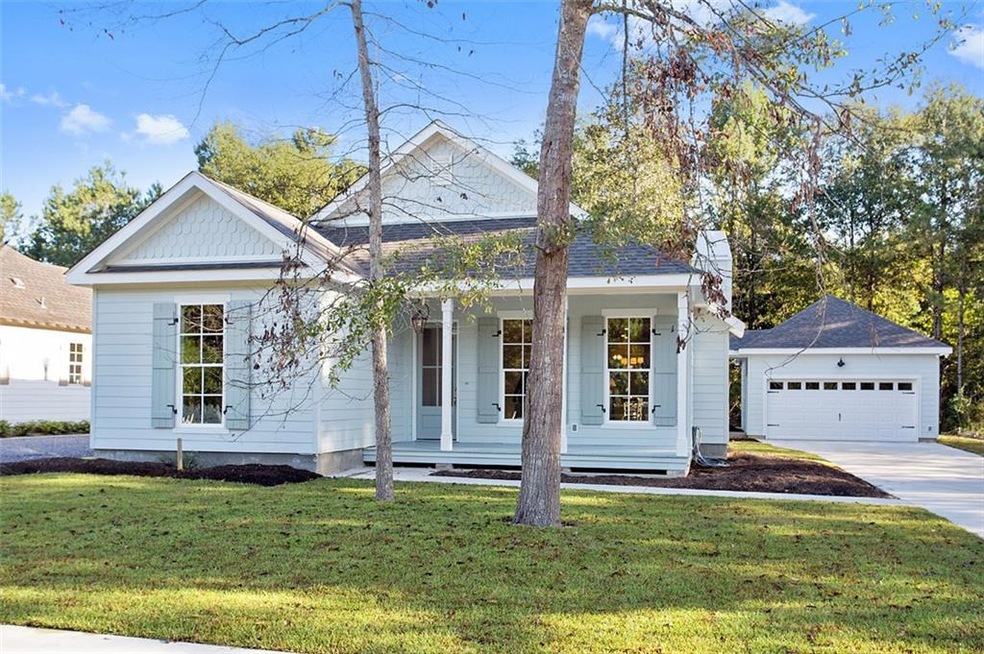 The Village.... Covington, Louisiana. Cottage styl