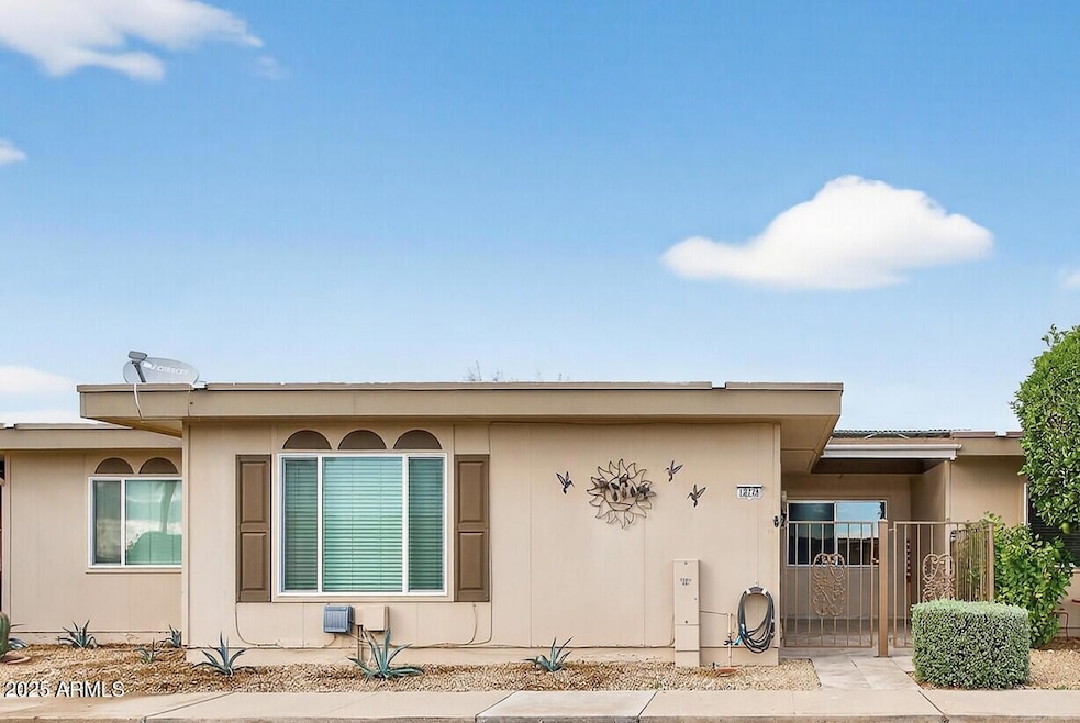 13721 N 98th Ave unit C, Sun City, AZ 85351 - photo 1
