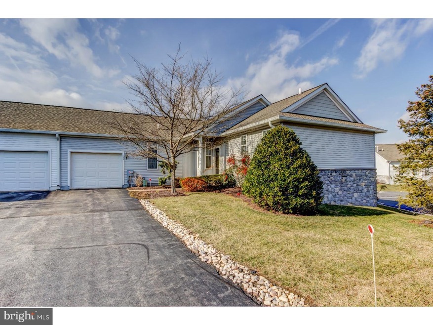 134 Foxmask Turn unit 11, Glen Mills, PA 19342 - photo 1