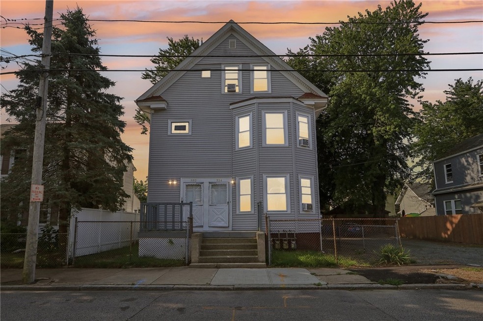332 Bay View Ave, Providence, RI 02905 - photo 1