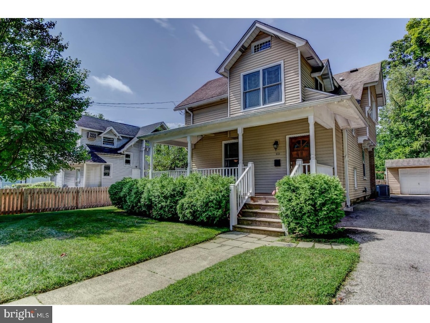 310 N Wayne Ave, Wayne, PA 19087 - photo 1