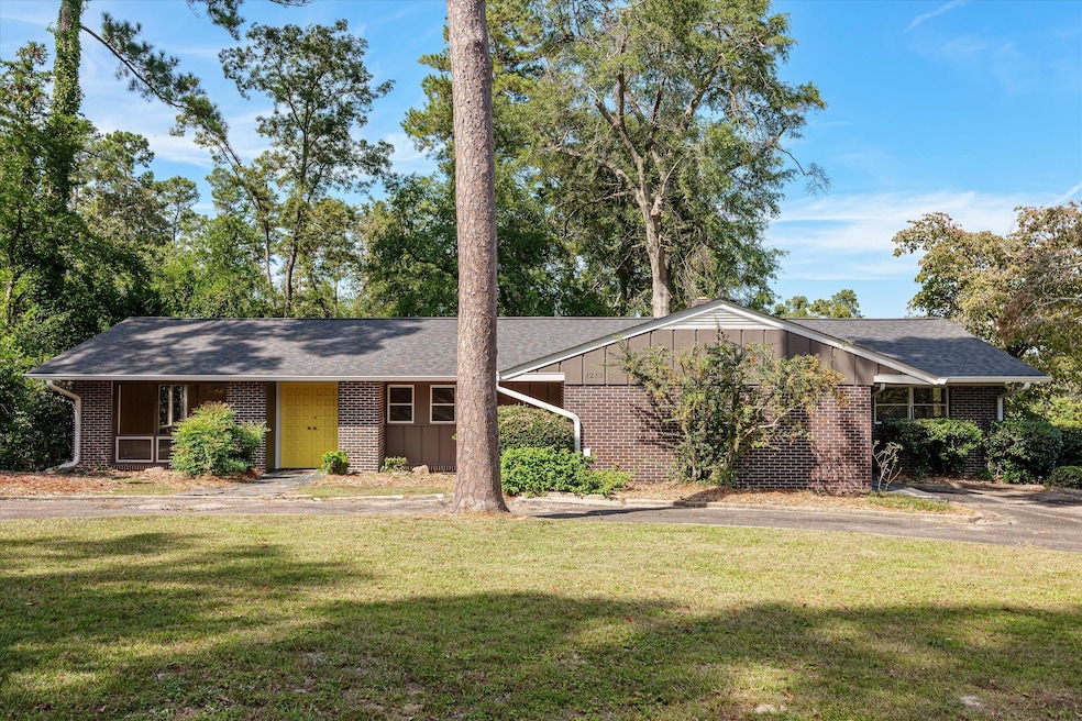 Under Contract $515,000 • Co-Listing Agent