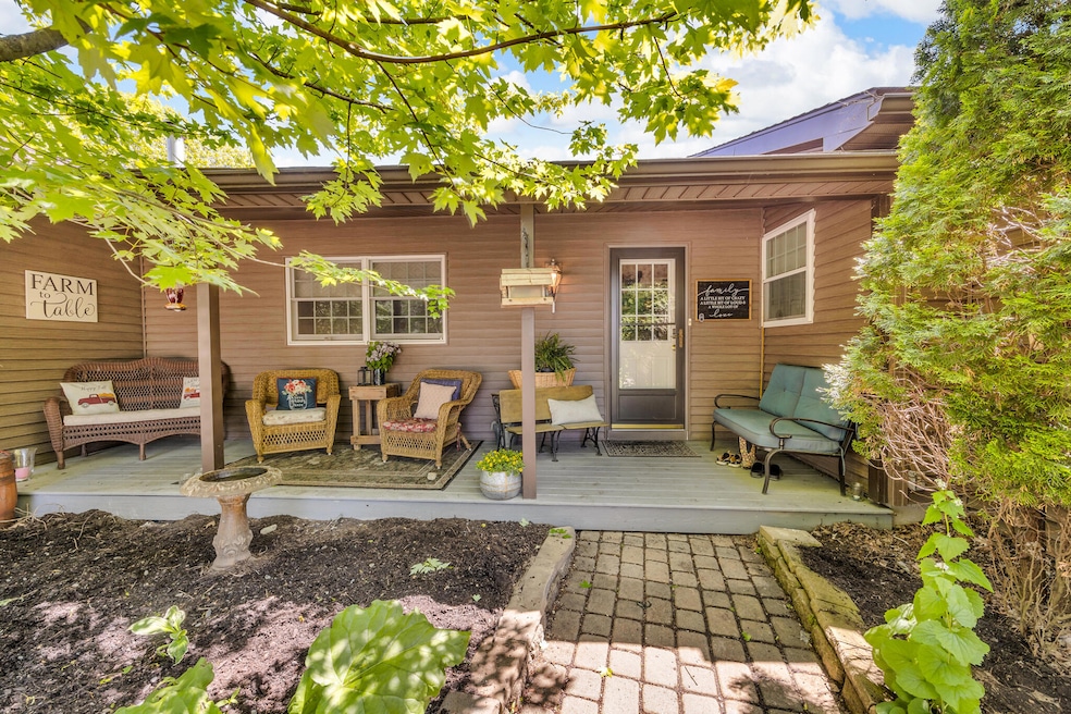 Exterior House - Front Porch