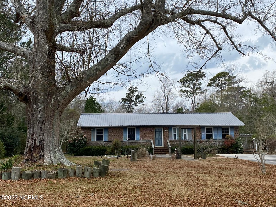 616 Tar Landing Rd, Holly Ridge, NC 28445 - photo 1