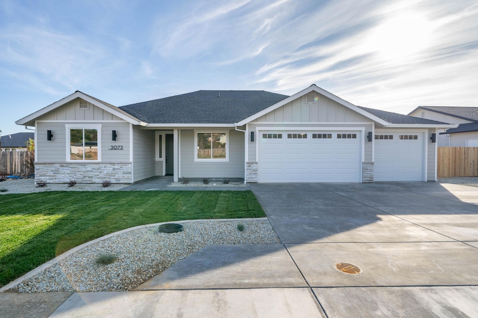 3073 Harlan Dr-2