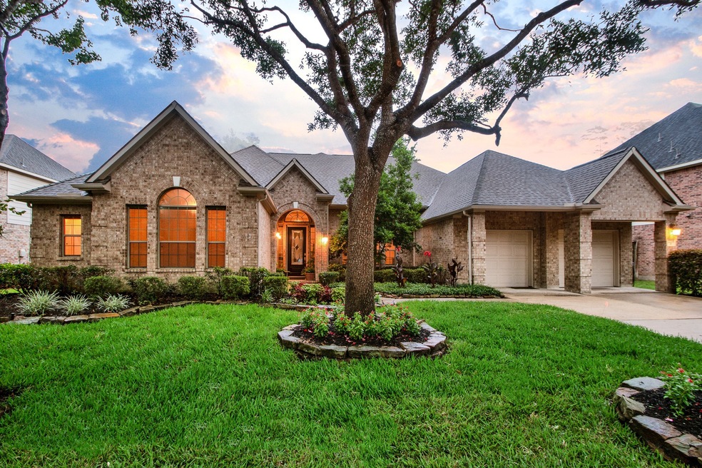2215 Spring Lake Park Ln, Spring, TX 77386 - photo 1