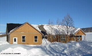 322 Gcr 162, Kremmling, CO 80459 - photo 1