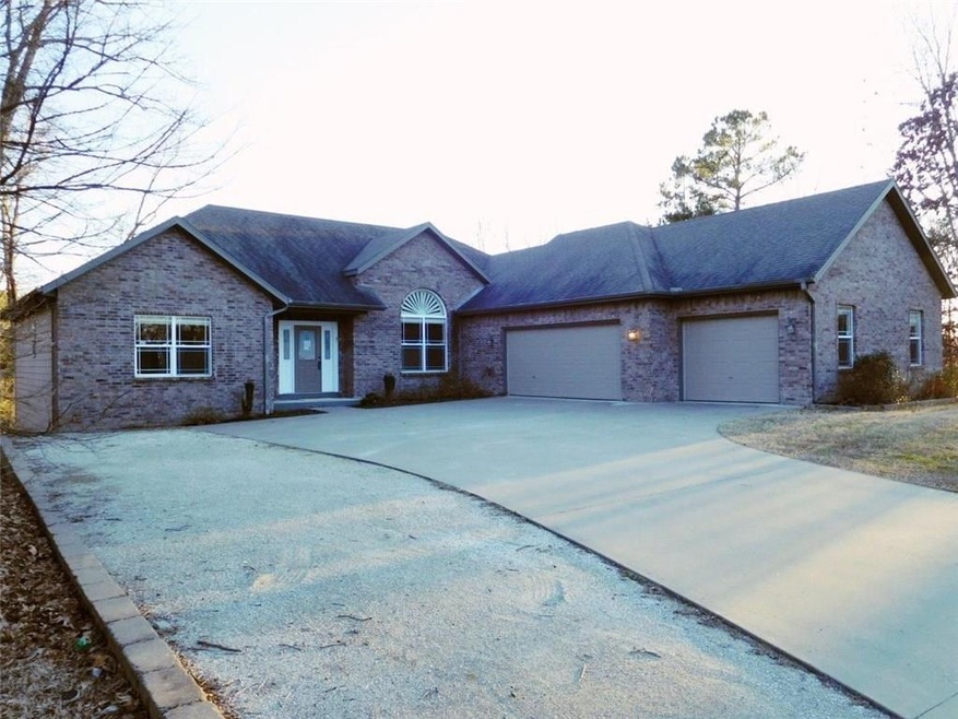 81 Buckingham Dr, Bella Vista, AR 72714 - photo 1