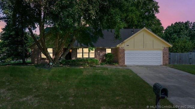 9901 S Braden, Jenks, OK 74037 - photo 1