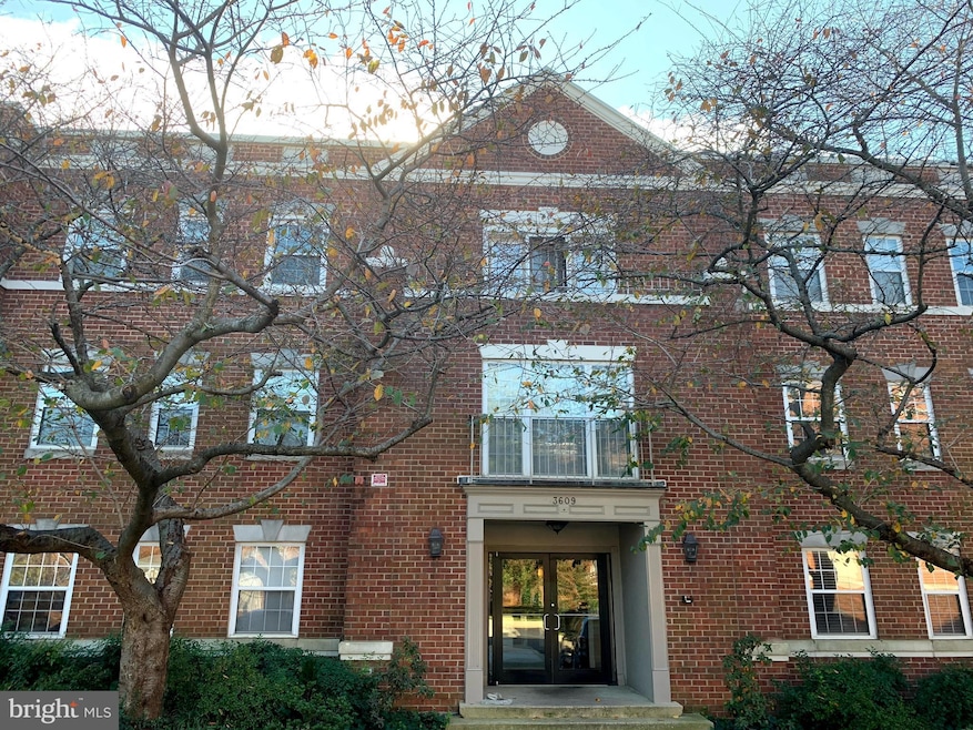 For Rent $1,700/month