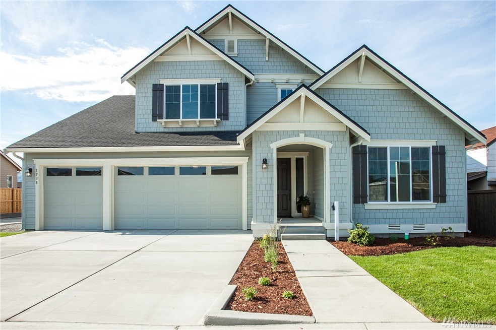 1738 S Blanchard Loop, East Wenatchee, WA 98802 - photo 1