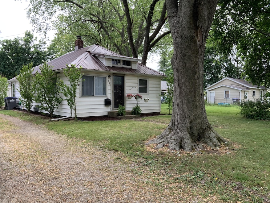 506 Albert Ave, Sturgis, MI 49091 - photo 1