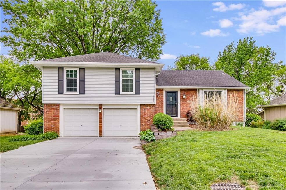 12403 W 105th St, Lenexa, KS 66215 - photo 1