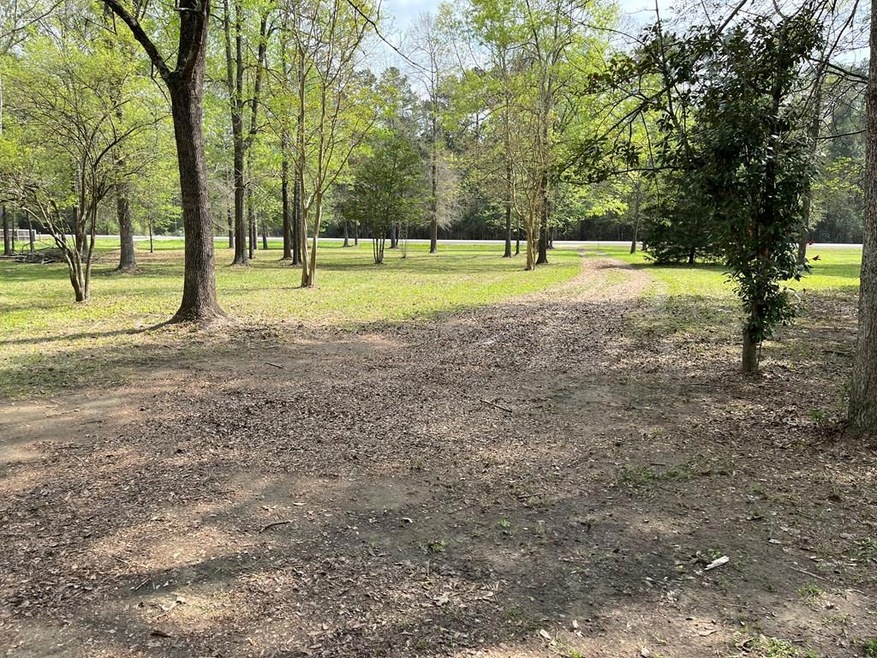 9187 E State Highway 103, Lufkin, TX 75901 - photo 1