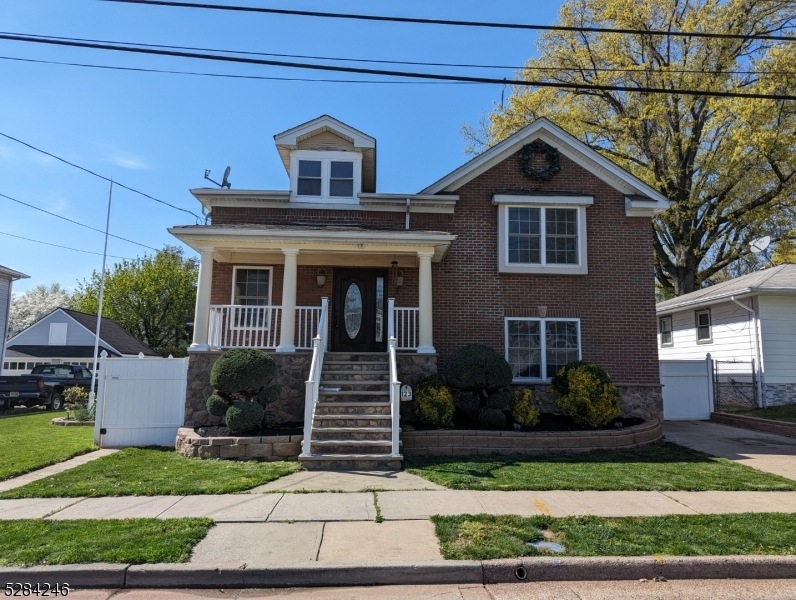 123 E 11th St, Linden, NJ 07036 - photo 1
