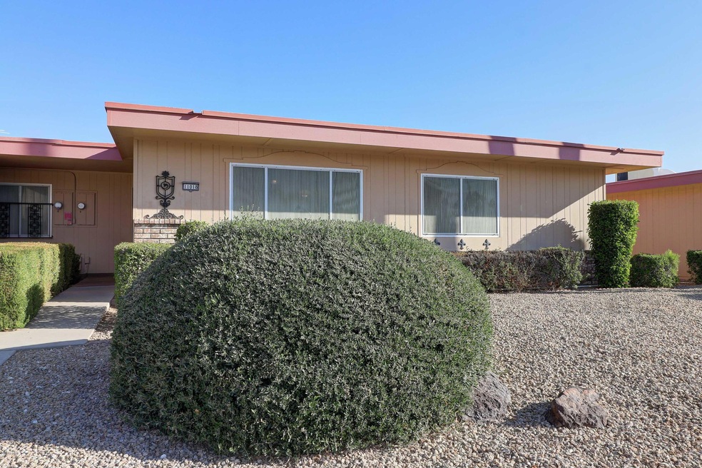 11018 W Topaz Dr unit 17F, Sun City, AZ 85351 - photo 1