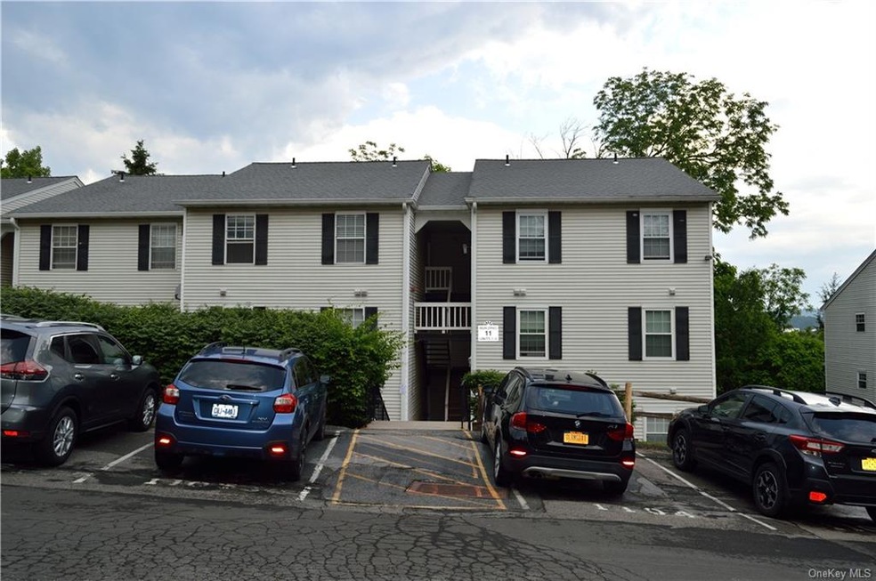 11 Lexington Hill unit 6, Harriman, NY 10926 - photo 1