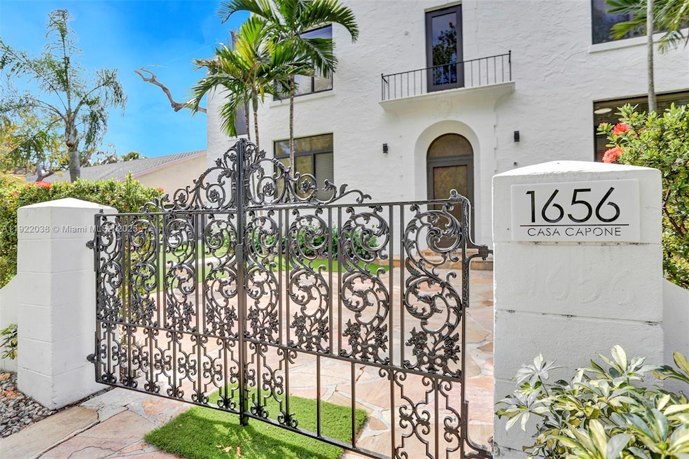 For Rent $1,900/month