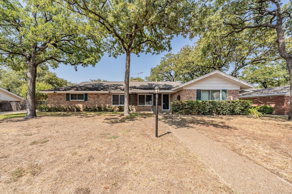 708 W Cheryl Ave, Hurst, TX 76053 - photo 1