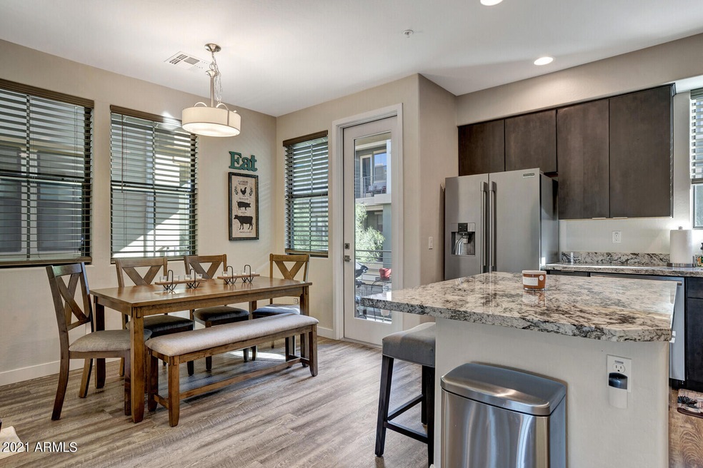 17_4235_N_26th_Street_Unit_4__17_mls