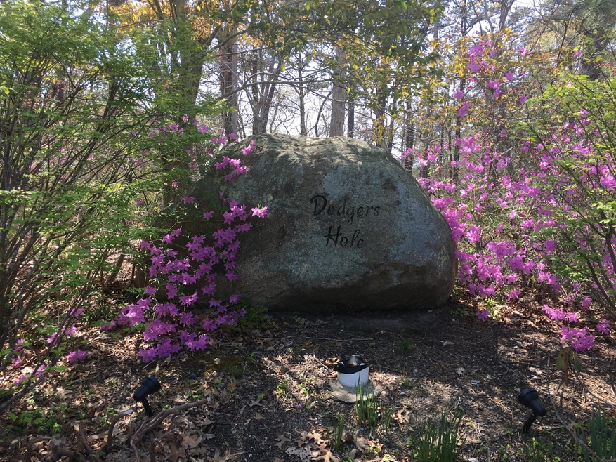 Entrance to Dodgers Hole.