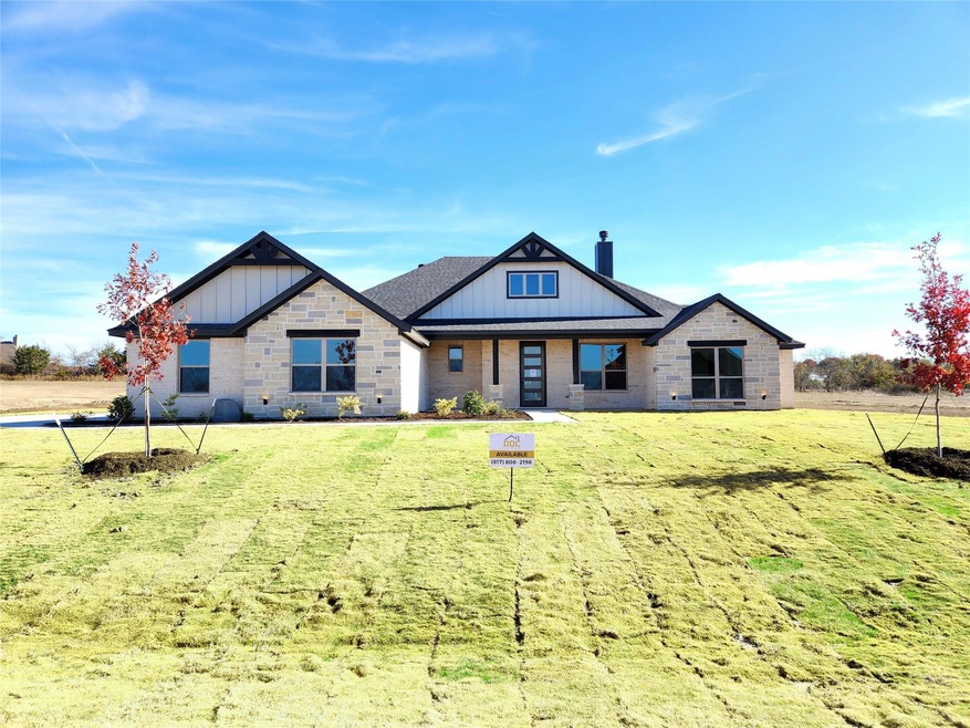 1317 Eagle Dr, Weatherford, TX 76085 - photo 1