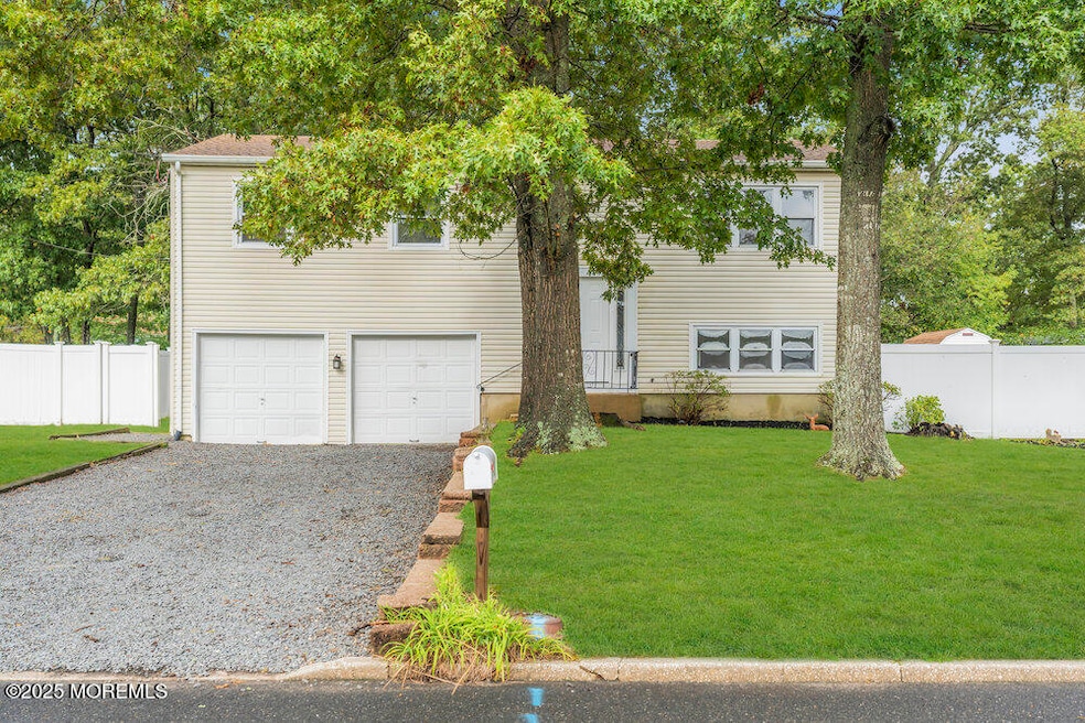 32 Pine Tree Dr, Berkeley Township, NJ 08721 - photo 1