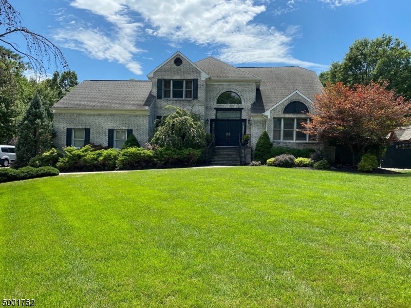 3321 Round Hill Rd, Branchburg, NJ 08876 - photo 1