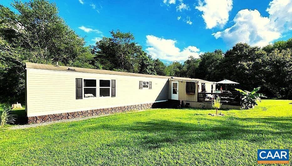 2018 Parker Mountain Rd, Stanardsville, VA 22973 - photo 1