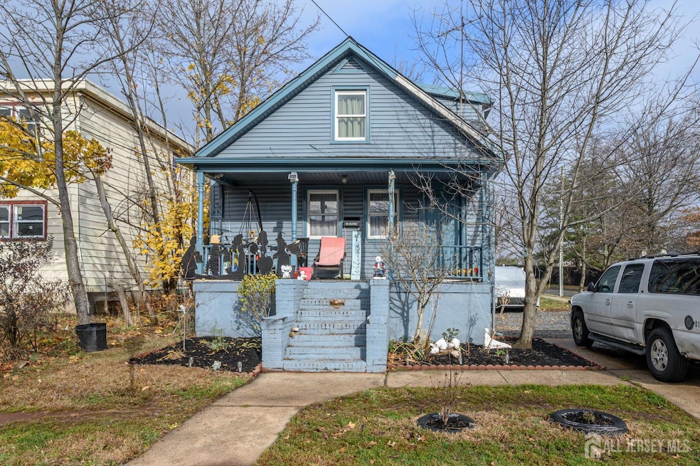 45 Oliver Ave, New Brunswick, NJ 08901 - photo 1