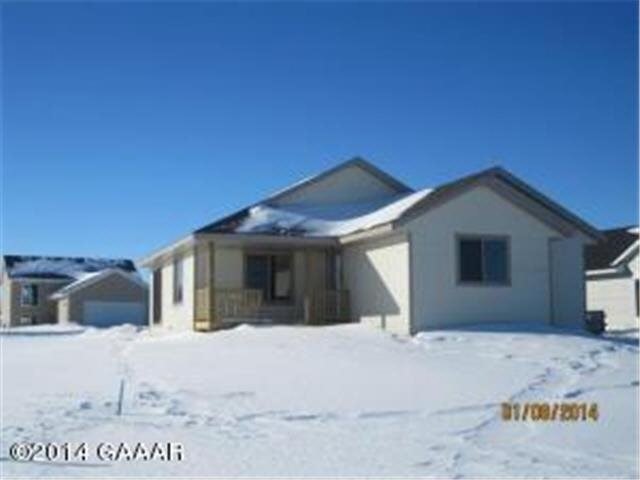 992 Abbygail Dr, Alexandria, MN 56308 - photo 1