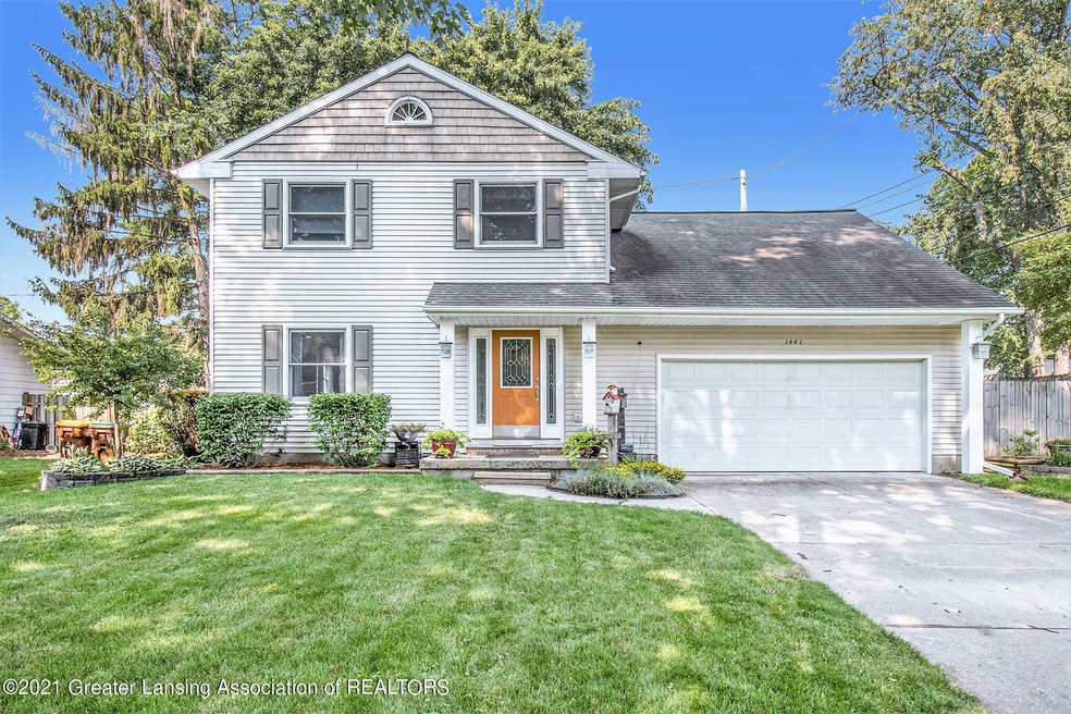 1441 Maycroft Rd, Lansing, MI 48917 - photo 1