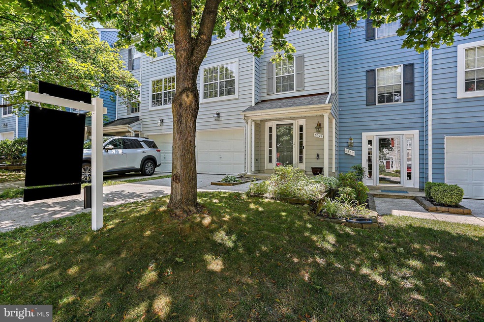 5327 Chase Lions Way, Columbia, MD 21044 - photo 1