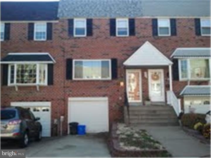 4724 Saint Denis Dr, Philadelphia, PA 19114 - photo 1