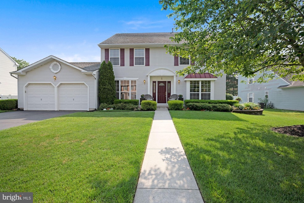 46 Brook Dr, Burlington, NJ 08016 - photo 1