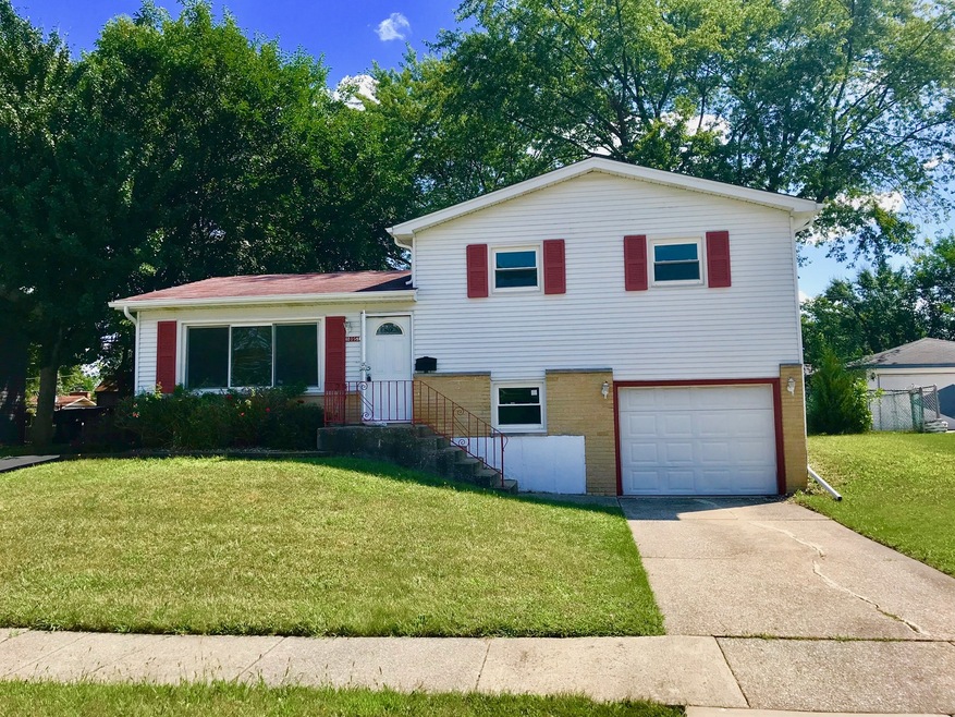 18951 Cedar Ave, Country Club Hills, IL 60478 - photo 1