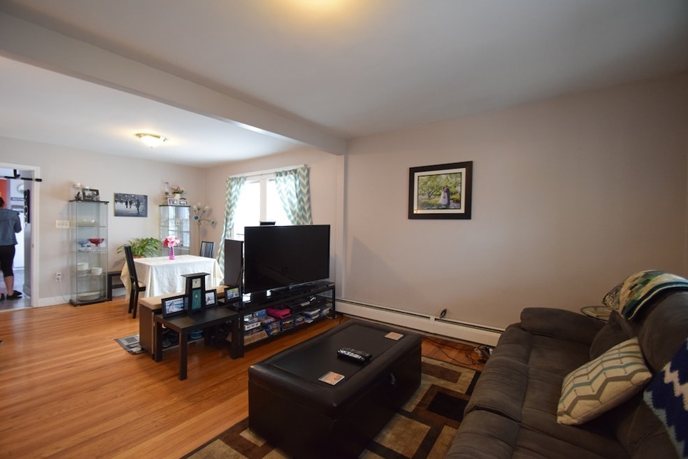 416 Baker St unit 2, West Roxbury, MA 02132 - photo 1