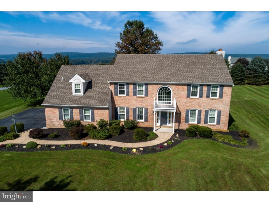 209 Vincent Dr, Honey Brook, PA 19344 - photo 1