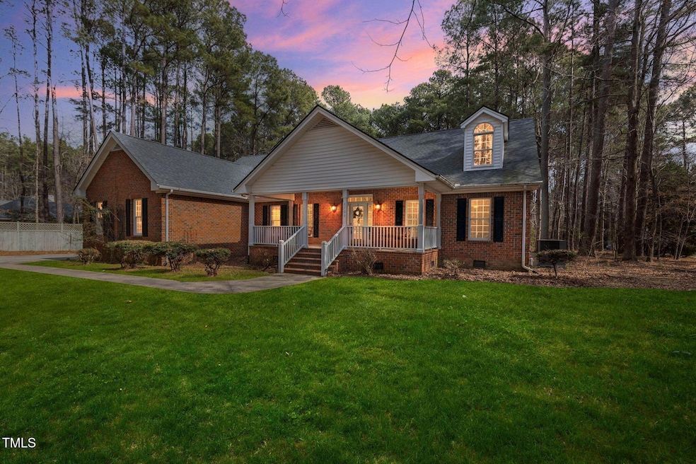 6709 Windchase
