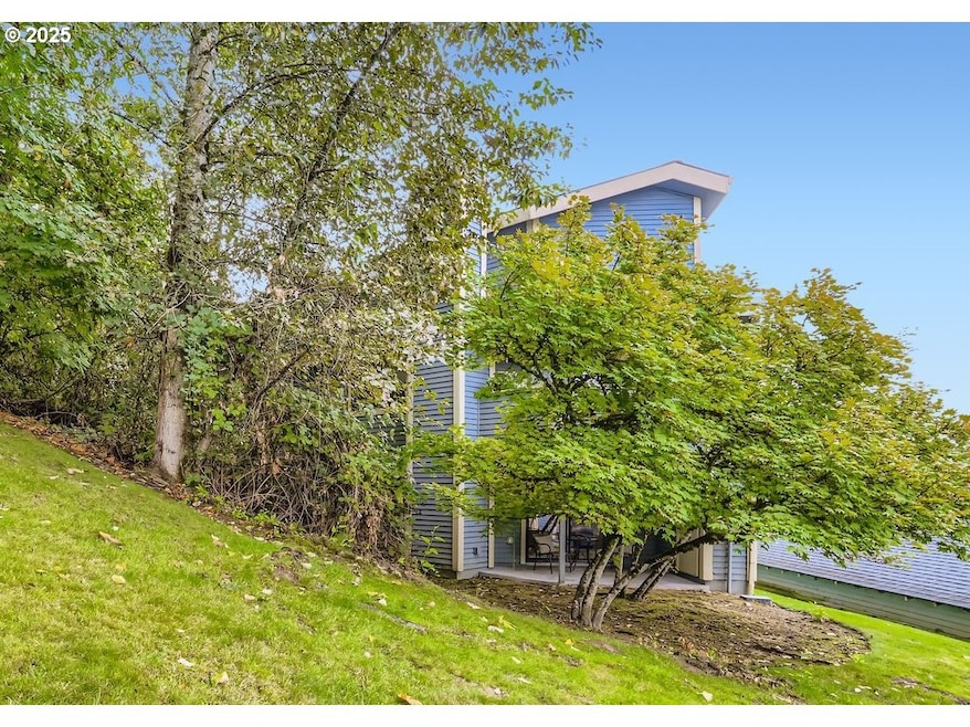 10220 SE Talbert St unit 10220, Clackamas, OR 97015 - photo 1