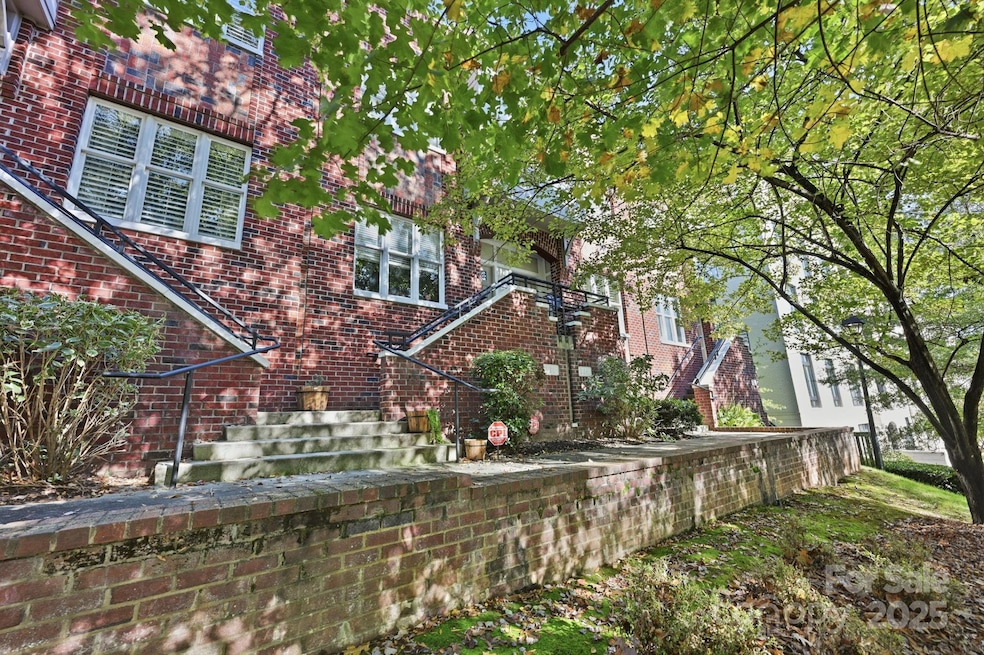 100 N Laurel Ave unit 115, Charlotte, NC 28207 - photo 1